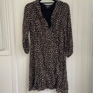 Lulu’s black 3/4 length sleeve pink floral wrap‎ dress with ruffles size Medium